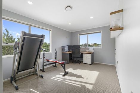 Photo of property in 12a Sycamore Grove, Lower Vogeltown, New Plymouth, 4310