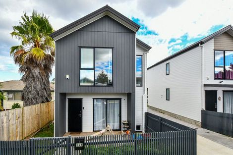Photo of property in 64a Rosewarne Crescent, Glendene, Auckland, 0602
