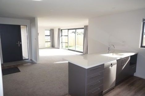 Photo of property in 9 Grey View Grove, Rangiora, 7400