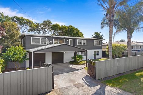 Photo of property in 20 Great North Road, Riverhead, 0820