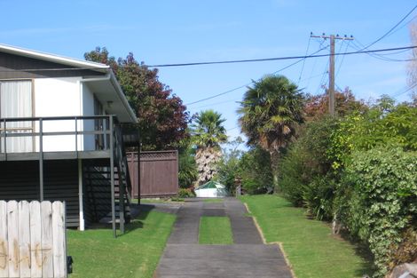 Photo of property in 4/15 Evans Road, Glen Eden, Auckland, 0602