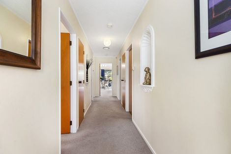 Photo of property in 21 Cecil Road, Tawa, Wellington, 5028