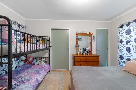 Photo of property in 96 Holland Road, Fairfield, Hamilton, 3214