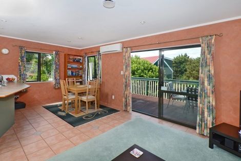 Photo of property in 32 Eureka Place, Parahaki, Whangarei, 0112