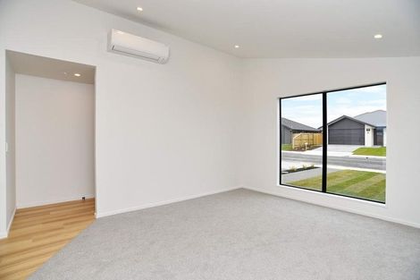 Photo of property in 36 Cousins Street, Woodend, 7691