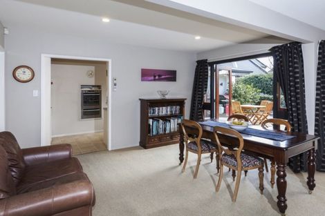 Photo of property in 17 Mcdougall Avenue, St Albans, Christchurch, 8014