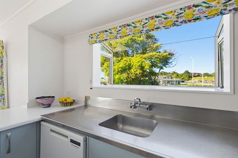 Photo of property in 22 Harbour Road, Ohope, 3121