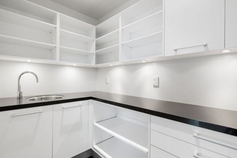 Photo of property in 15 Shalimar Place, Huntington, Hamilton, 3210