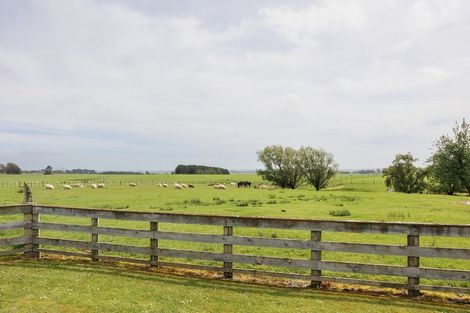 Photo of property in 1193 Taonui Road, Colyton, Feilding, 4775