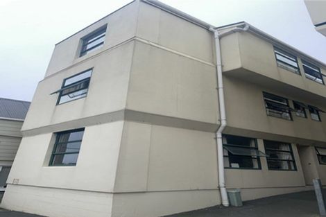 Photo of property in Te Awhina Apartments, 22u1 Sussex Street, Mount Cook, Wellington, 6021