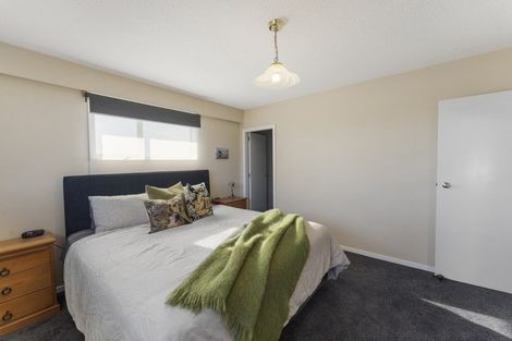 Photo of property in 2/6 Croziers Road, St Albans, Christchurch, 8052