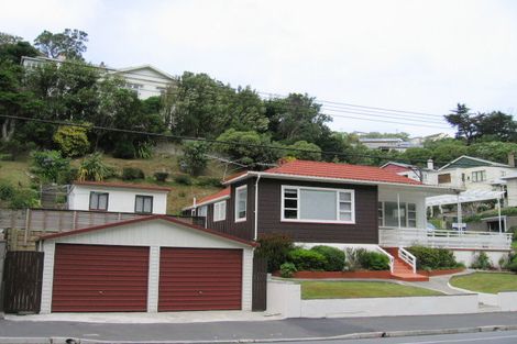 Photo of property in 293 Ohiro Road, Brooklyn, Wellington, 6021