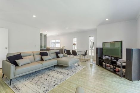 Photo of property in 418a Old Te Atatu Road, Te Atatu Peninsula, Auckland, 0610