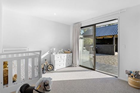 Photo of property in 14 Walford Way, Darfield, 7571