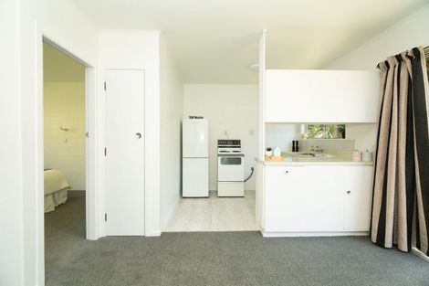 Photo of property in 16a Glen Alton Avenue, Paparangi, Wellington, 6037