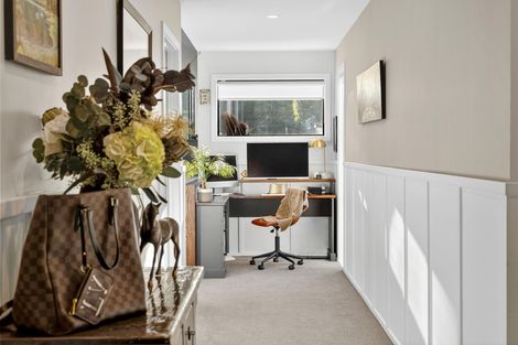 Photo of property in 47 Minaret Ridge, Wanaka, 9305