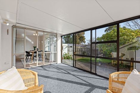 Photo of property in 15 Pembroke Street, Avondale, Christchurch, 8061