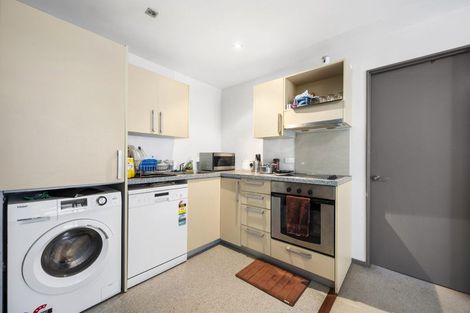Photo of property in Dual Apartments, 201/142u Vivian Street, Te Aro, Wellington, 6011