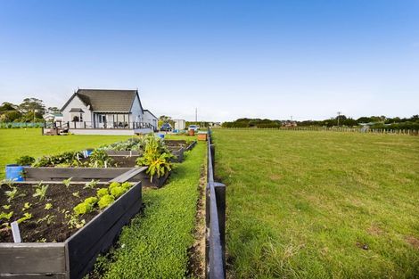 Photo of property in 239 Whakamara Road, Manutahi, Hawera, 4672