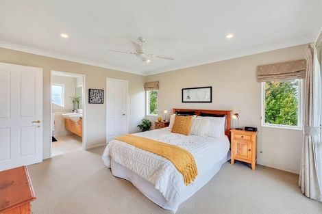 Photo of property in 259 Kaipara Road, Papakura, 2582