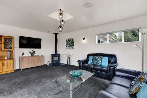 Photo of property in 22 Princess Street, Waitara, 4320