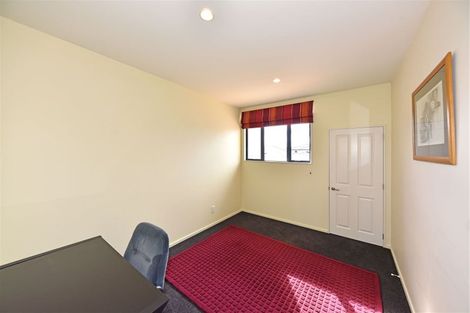 Photo of property in 8 Janal Place, Northwood, Christchurch, 8051
