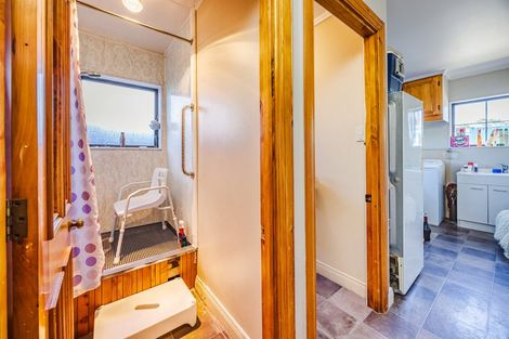 Photo of property in 9 Samara Place, Clendon Park, Auckland, 2103