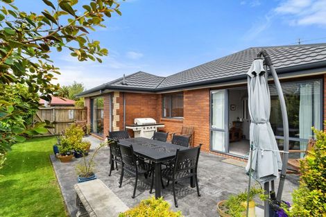 Photo of property in 59 Grimseys Road, Redwood, Christchurch, 8051