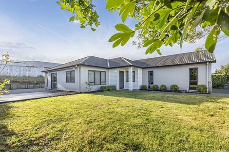 Photo of property in 3 Nelson Avenue, Aotea, Porirua, 5024