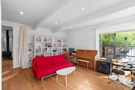 Photo of property in 25b Hawkswood Place, Avonhead, Christchurch, 8042