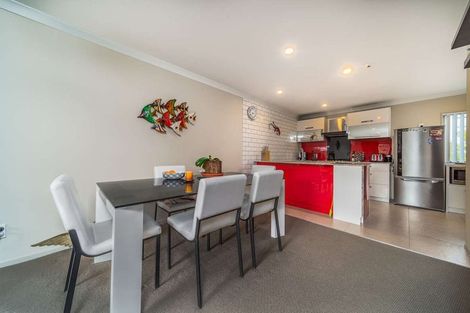 Photo of property in 12/46 Carlos Drive, Flat Bush, Auckland, 2016