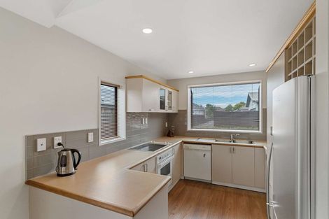 Photo of property in 14 Jocelyn Street, Casebrook, Christchurch, 8051