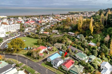 Photo of property in 137 Karaka Road, Thames, 3500