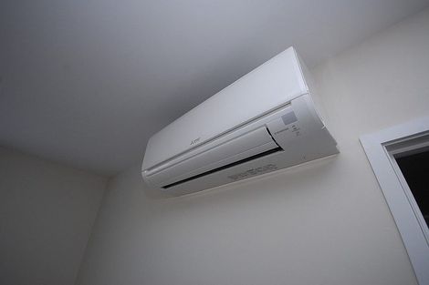 Photo of property in 3 Thelma Crescent, Torbay, Auckland, 0630