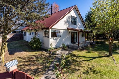 Photo of property in 33 Braemar Place, Twizel, 7901