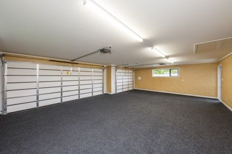 Photo of property in 5 Grand Oaks Drive, Awapuni, Palmerston North, 4412