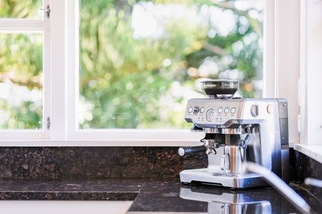 Photo of property in 23 Percival Road, Paraparaumu Beach, Paraparaumu, 5032