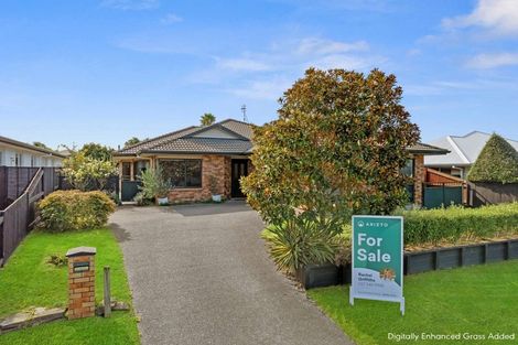 Photo of property in 11 Gibson Place, Papamoa Beach, Papamoa, 3118