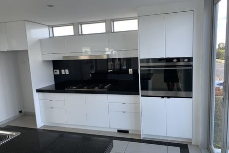 Photo of property in 217 East Coast Road, Campbells Bay, Auckland, 0620
