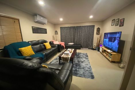 Photo of property in 33 Malaspina Place, Papatoetoe, Auckland, 2025
