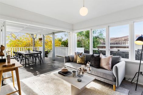 Photo of property in 26a Exmouth Road, Northcote, Auckland, 0627