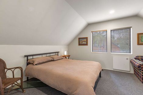 Photo of property in 37 Fields Parade, Oteha, Auckland, 0632