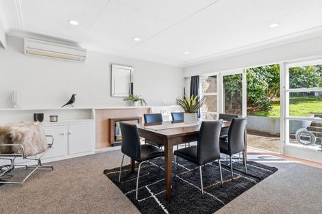 Photo of property in 11 Pioneer Crescent, Helensburgh, Dunedin, 9010