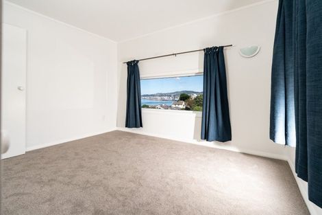 Photo of property in 2/72 Homebush Road, Khandallah, Wellington, 6035