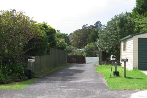 Photo of property in 11 Serwayne Place, Sunnyvale, Auckland, 0612