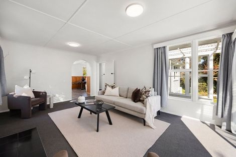 Photo of property in 8 Annabel Place, Bader, Hamilton, 3206