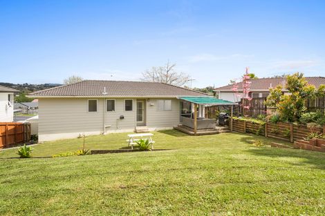 Photo of property in 66 Captain Scott Road, Glen Eden, Auckland, 0602