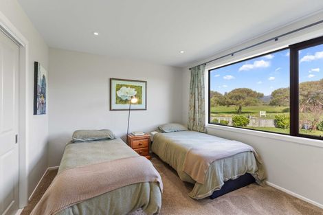 Photo of property in 38 Titoki Road, Waikanae Beach, Waikanae, 5036