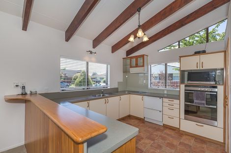 Photo of property in 66 Highbury Drive, Levin, 5510