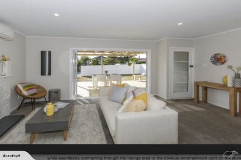 Photo of property in 19 Mackenzie Street, Te Atatu South, Auckland, 0610